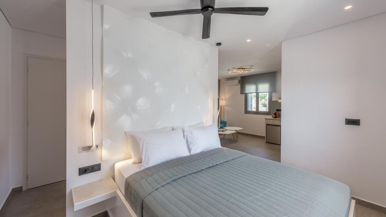 Annarita Apartment Adamantas  Exterior photo